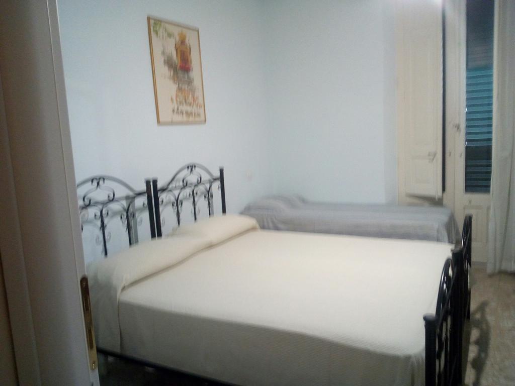 La Casa Di Ermelinda Bed & Breakfast Reggio di Calabria Eksteriør bilde